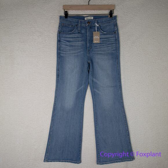 New! Madewell Retro Flare Jeans in Norwich Wash , size 30 - Picture 3 of 15